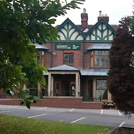 Staindrop By Hamlet 3* Sheffield